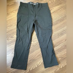 Men’s Wrangler Outdoor Series Pants - Dark Grey - 38x30